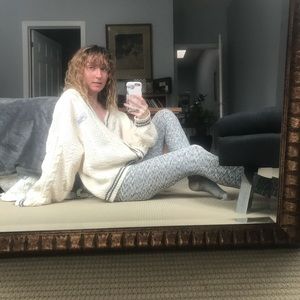 Meet your Posher, Elaine